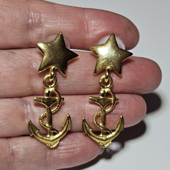 Vintage Gold Tone Star With Dangling Anchor Statement Earrings - Picture 1 of 11